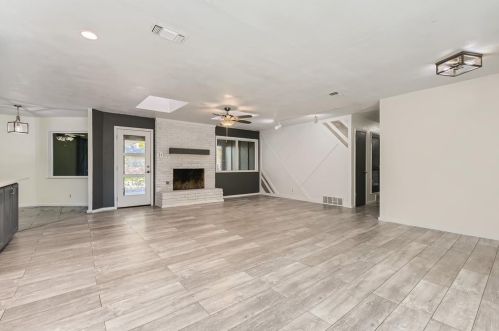 4028 Aragon Dr, Fort Worth TX  exterior