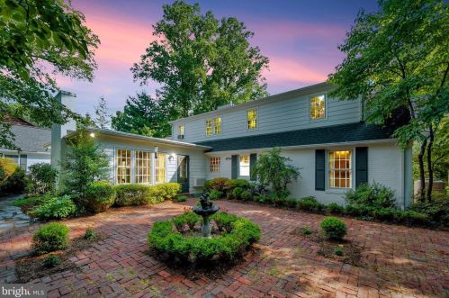 113 Windsor Cir, Fredericksburg, VA 22405-3135