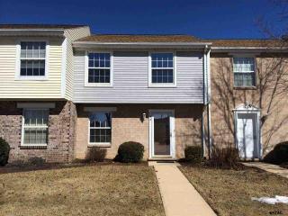 94 Lexton Dr, York, PA 17404-9438