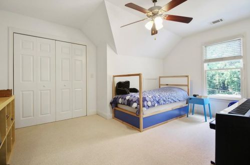 1331 Carolyn Dr, Atlanta GA  30329-3546 exterior