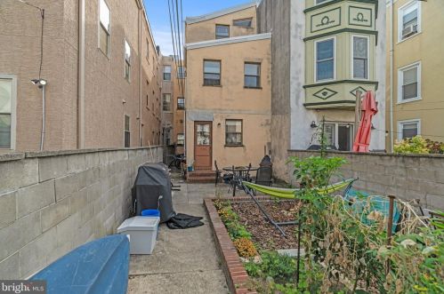 716 10th St, Philadelphia PA 19148-5006 exterior