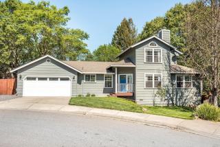 751 Creekview Pl, Windsor, CA 95492-7968