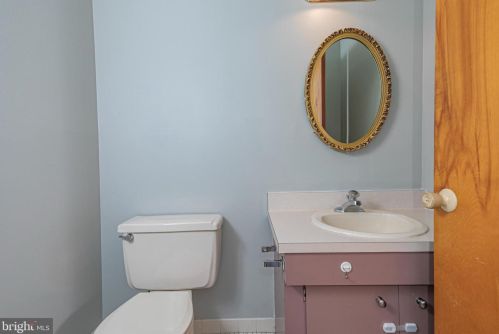 36 Cameron Ct, Princeton NJ  08540-3924 exterior