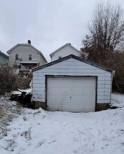 478 Mecklem Ave, Rochester, PA 15074-2340