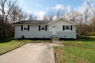 300 Monaco Dr, Hermitage, TN 37076-1211