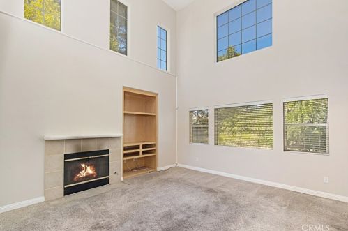 32488 Guevara Dr, Temecula, CA 92592-2802