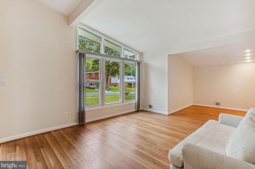 11510 Lockhart Pl, Silver Spring MD 20902-3166 exterior