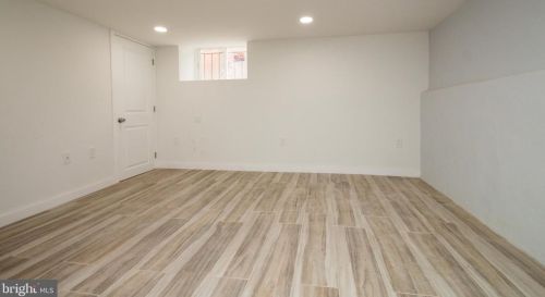 2437 13 St, Philadelphia PA  19107-5615 exterior