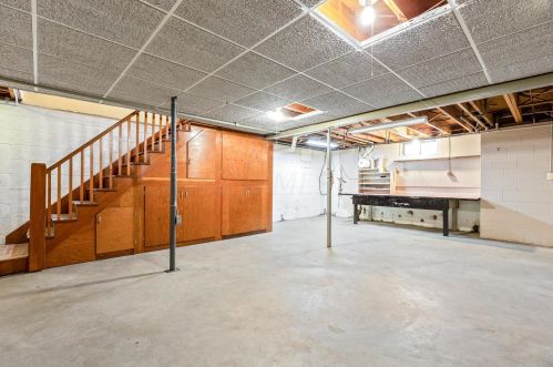 2723 Limestone St, Springfield OH  45503-1115 exterior