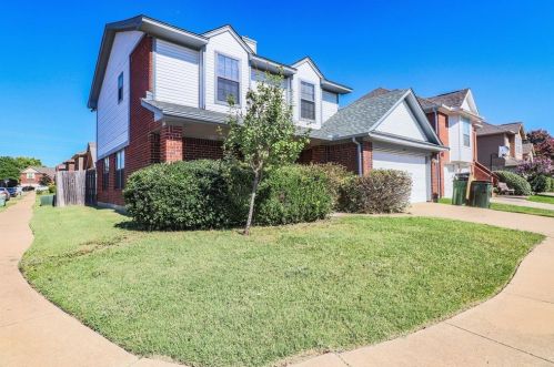 3701 Promenade Dr, Plano TX  75023-7047 exterior