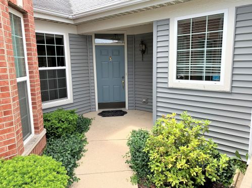 21506 Lake St Clair Dr, Joliet, IL 60403-1552