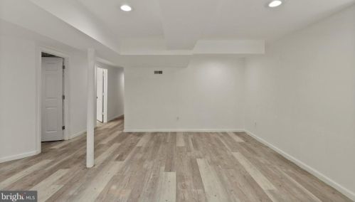 1515 Oakview Dr, Silver Spring MD 20903-2243 exterior