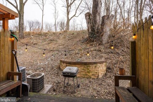 43 Chesapeake St, Lancaster PA  17602-4659 exterior