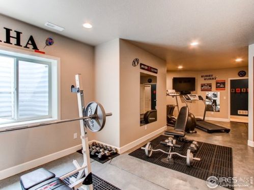 1302 Wood Lndg Dr, Fort Collins CO  80525-4265 exterior