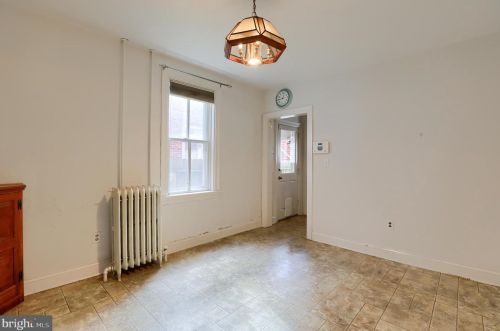 326 Mary St, Lancaster PA  17603-3331 exterior