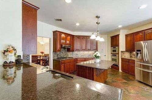 4324 Hawkhurst Dr, Plano TX  75024-3734 exterior