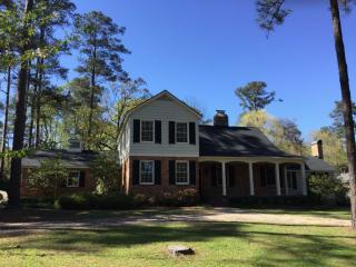 301 Spring Lake Rd, Columbia, SC 29206-2108