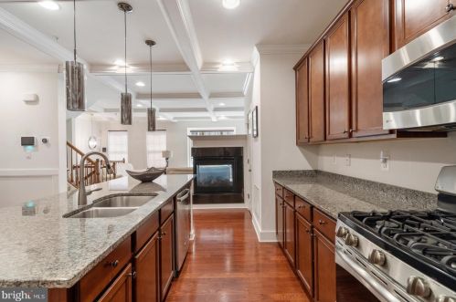 618 English Ivy Way, Aberdeen MD  21001-2673 exterior