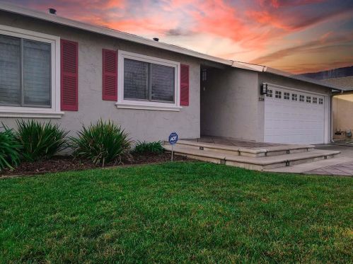 238 Copco Ln, San Jose, CA 95123-3520