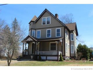 86 Walnut St, Winsted, CT 06098-1721