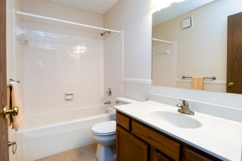 7935 Fld Ertel Rd, Cincinnati OH  45249-8214 exterior