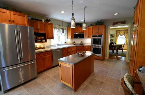 30 Red Oak Dr, Keene, NH 03431-5407