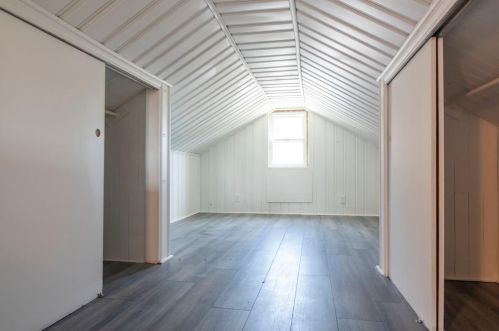 5218 Charloe St, Cincinnati OH  45227-1034 exterior