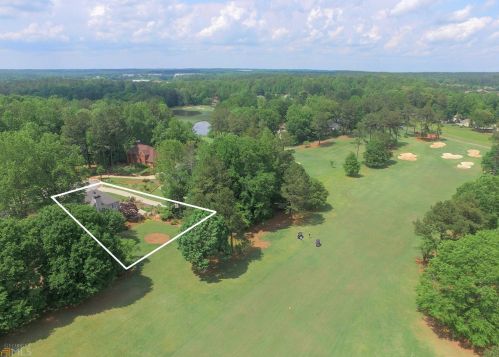 95 Wyngate Dr, Newnan, GA 30265-1296