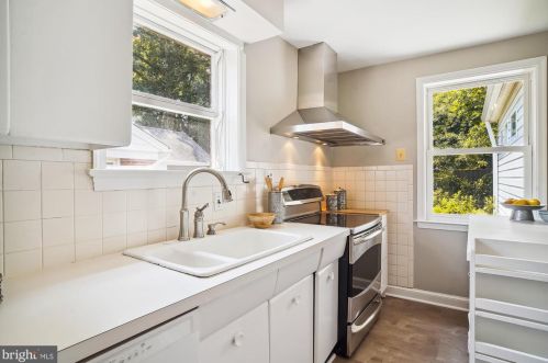 10106 Portland Pl, Silver Spring MD 20901-2117 exterior