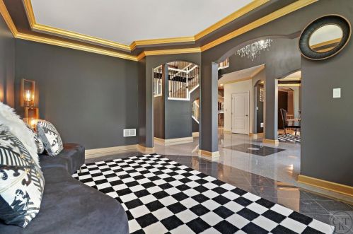440 Delaware Cir, Lemont IL  60440-1471 exterior