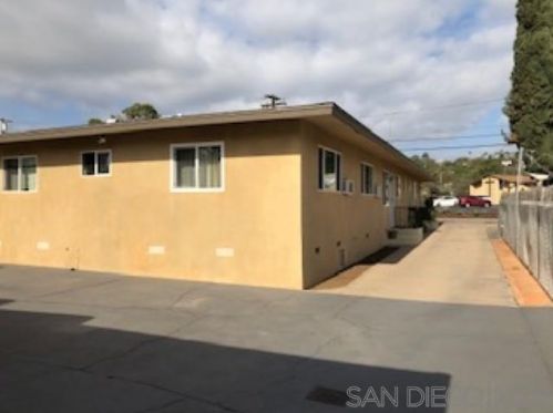 1235-39 Juniper St, Escondido, CA 92025-5825