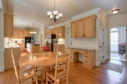 1775 Brandon Hall Dr, Atlanta GA  30350-3706 exterior