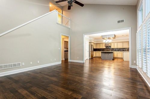 755 Glenridge Close Dr, Atlanta GA  30328-3476 exterior