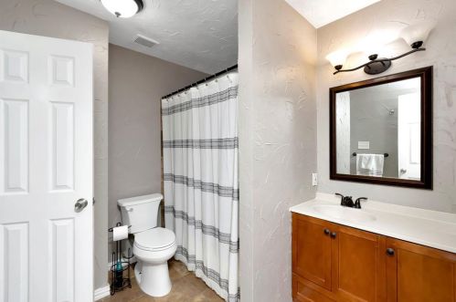 4753 Rose Of Sharon Ln, Fort Worth TX  76137-2326 exterior