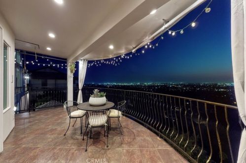 11832 Cir Dr, Whittier CA 90601-2352 exterior