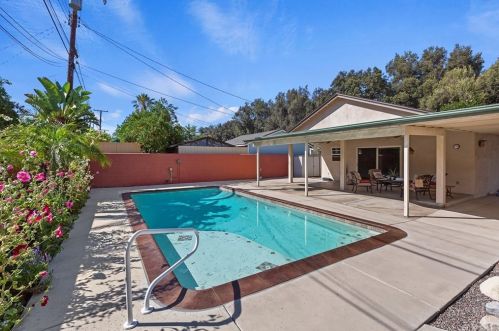 3687 Roslyn St, Riverside CA  92504-3536 exterior