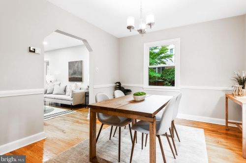 305 Melbourne Ave, Silver Spring MD 20901-2818 exterior