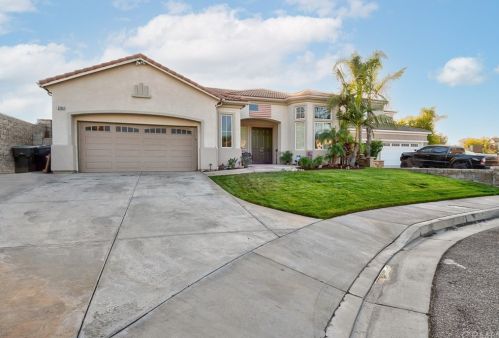 5460 Full Moon Ct, Anaheim, CA 92807-4700