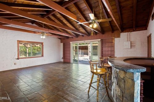 5253 Ramsdell Ave, Glendale CA 91214-3738 exterior