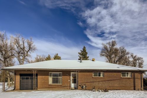 6641 52nd Ave, Arvada, CO 80002-3925