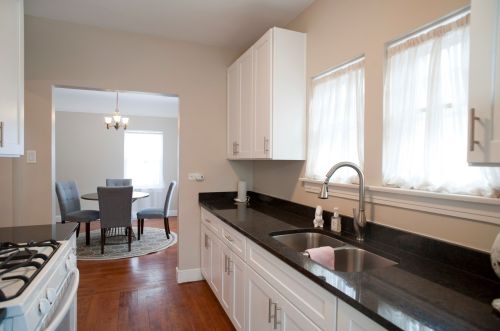 7049 Pkwy, Forest View IL  60402-2554 exterior