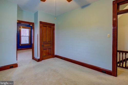 827 Walnut St, Lancaster PA  17602-2436 exterior