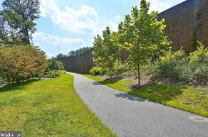 14101 Valleyfield Dr, Silver Spring, MD 20906-5785