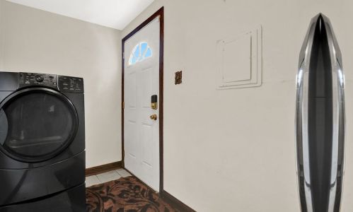 223 Seabury Rd, Lemont IL  60440-2411 exterior