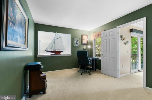 104 Cliff Ave, Lancaster PA  17602-4700 exterior