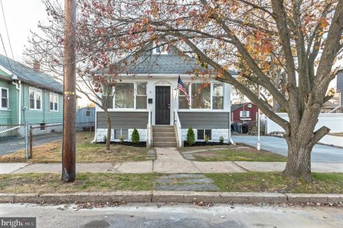 3 Burdsall Ave, Gloucester, NJ 08030-2123