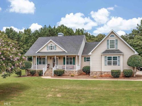 1122 Meadow View Dr, Jackson, GA 30233