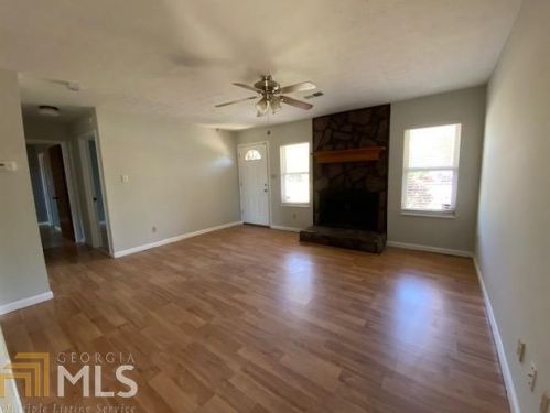 109 Renoir Ln, Warner Robins, GA 31088-6321
