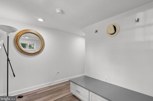 8409 Grove St, Silver Spring MD 20910-4761 exterior