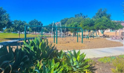 212 Roma Ave, San Marcos, CA 92069-1623